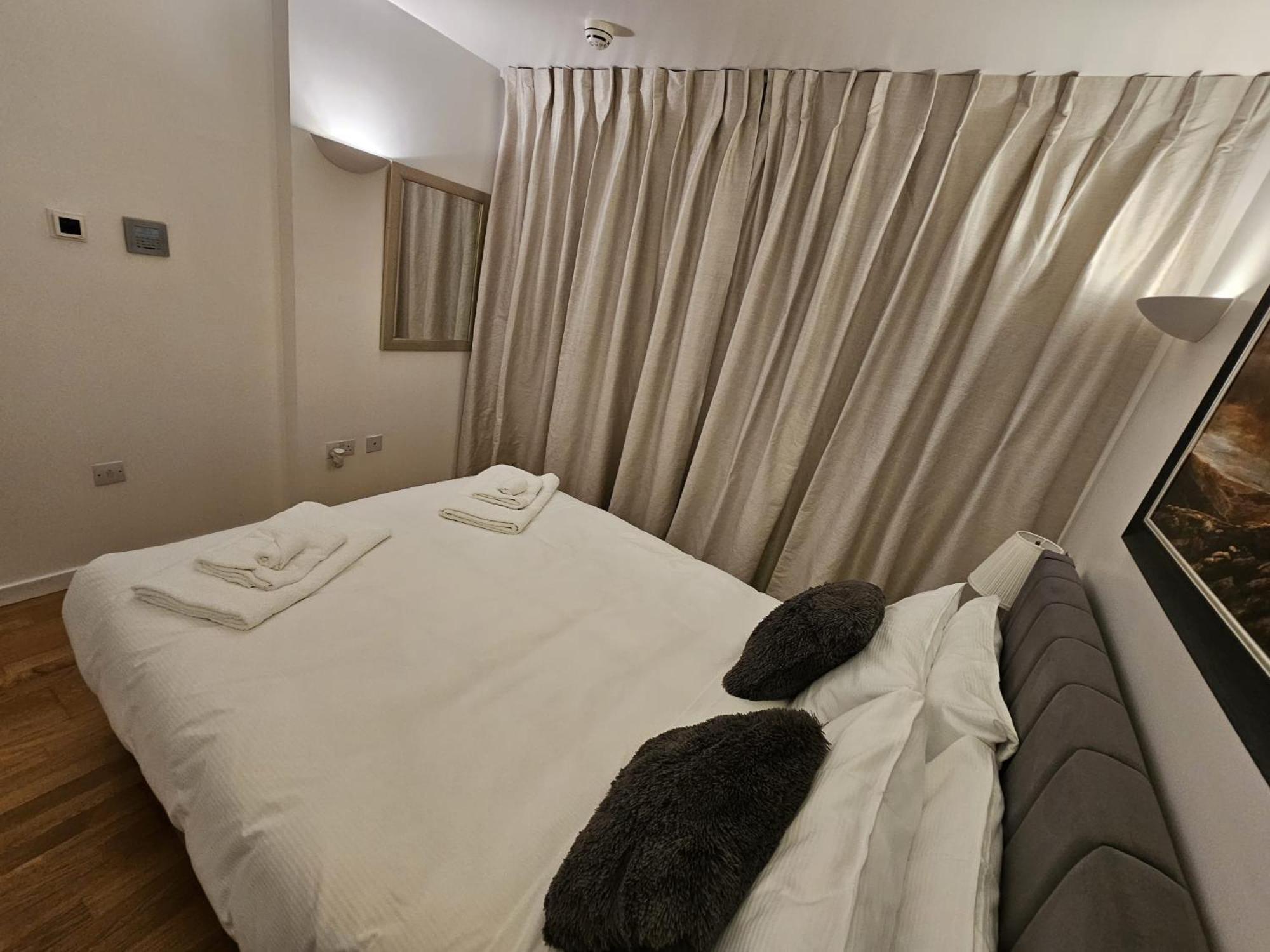Luxury Apartment In Canary Wharf Londres Extérieur photo